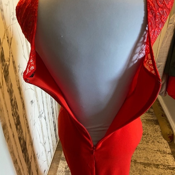 LIPSY LONDON GOWN❤️ - Picture 9 of 14